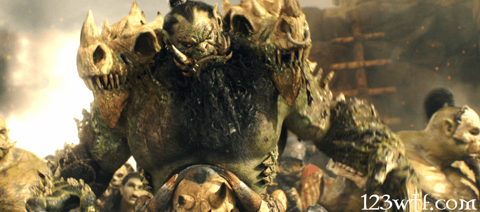 warcraft-28-gif-when-someone-makes-eyes-at-bae-wtf-watch-the-film-saint-pauly.gif